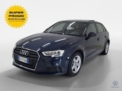 Audi A3 Sportback 30 g-tron S tronic Business del 2019 usata a Catanzaro