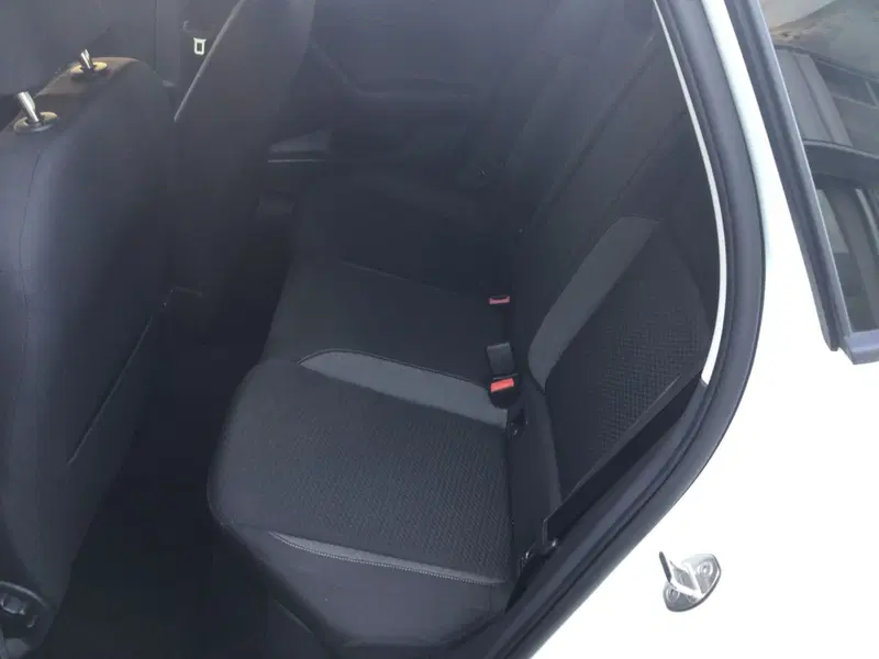 Volkswagen Polo usata a Genova (10)
