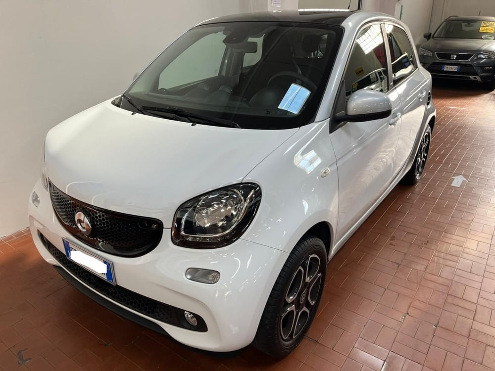 smart forfour usata a Lucca