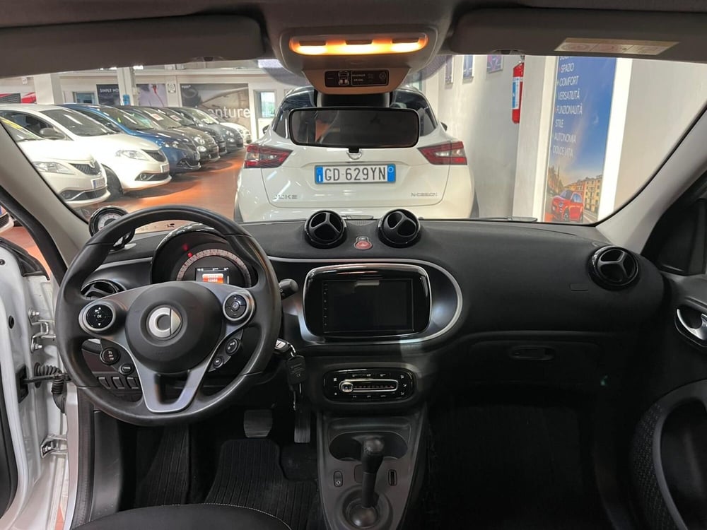 smart forfour usata a Lucca (12)
