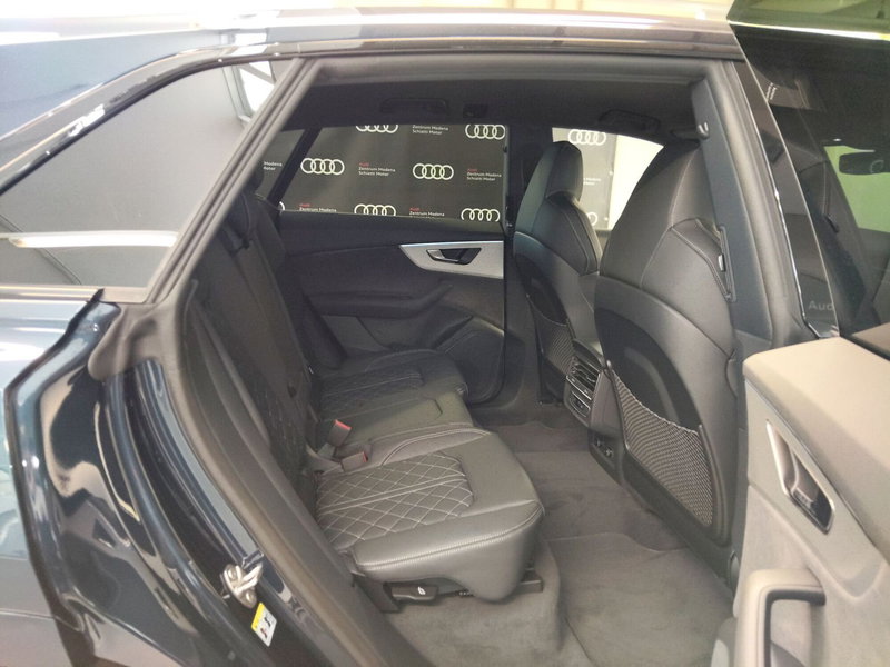 Audi Q8 nuova a Modena (18)