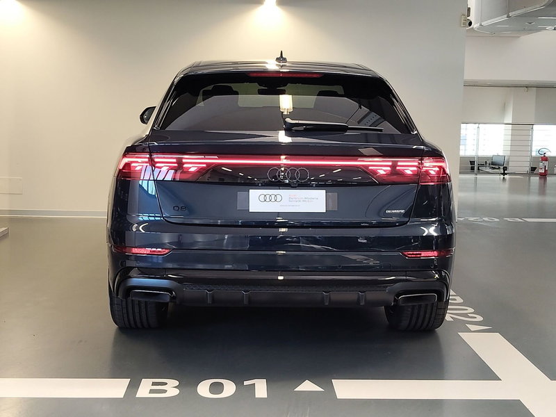 Audi Q8 nuova a Modena (5)