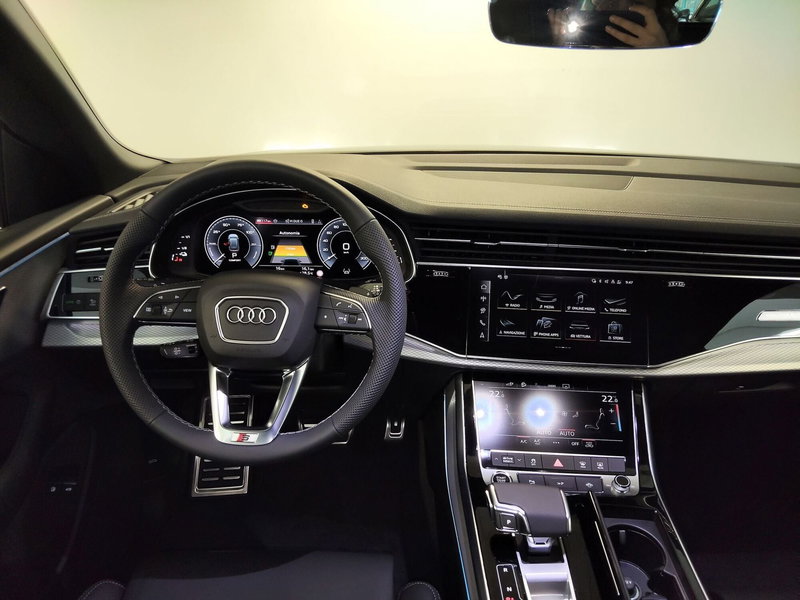 Audi Q8 nuova a Modena (7)
