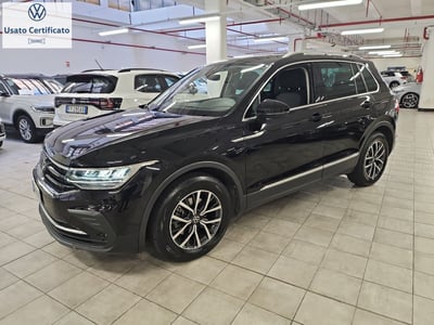 Volkswagen Tiguan 1.5 TSI ACT Life del 2023 usata a Genova