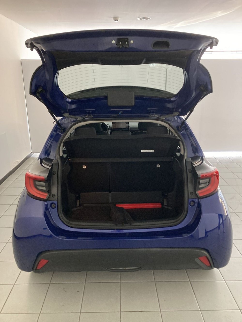 Toyota Yaris usata a Barletta-Andria-Trani (6)