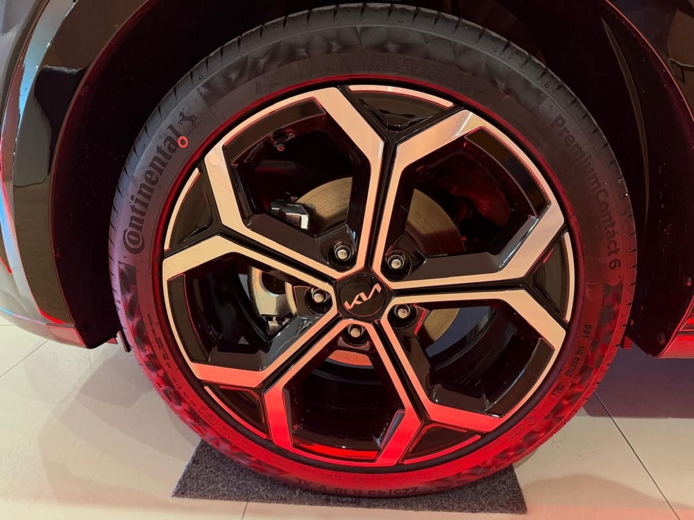 Kia Niro nuova a Arezzo (12)