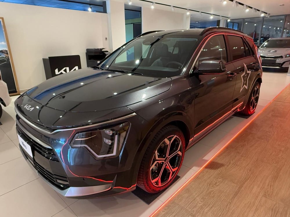 Kia Niro nuova a Arezzo (3)