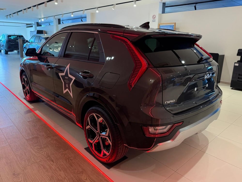 Kia Niro nuova a Arezzo (7)