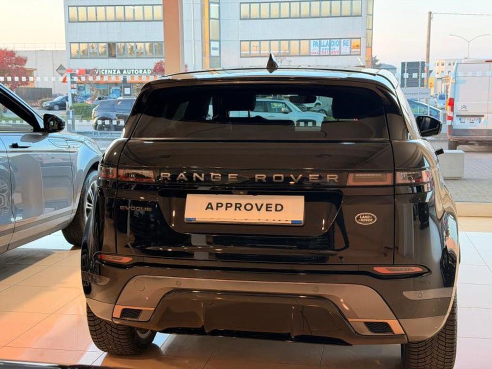 Land Rover Range Rover Evoque usata a Venezia (4)