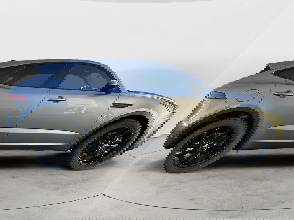 Jaguar E-Pace nuova a Catania (6)
