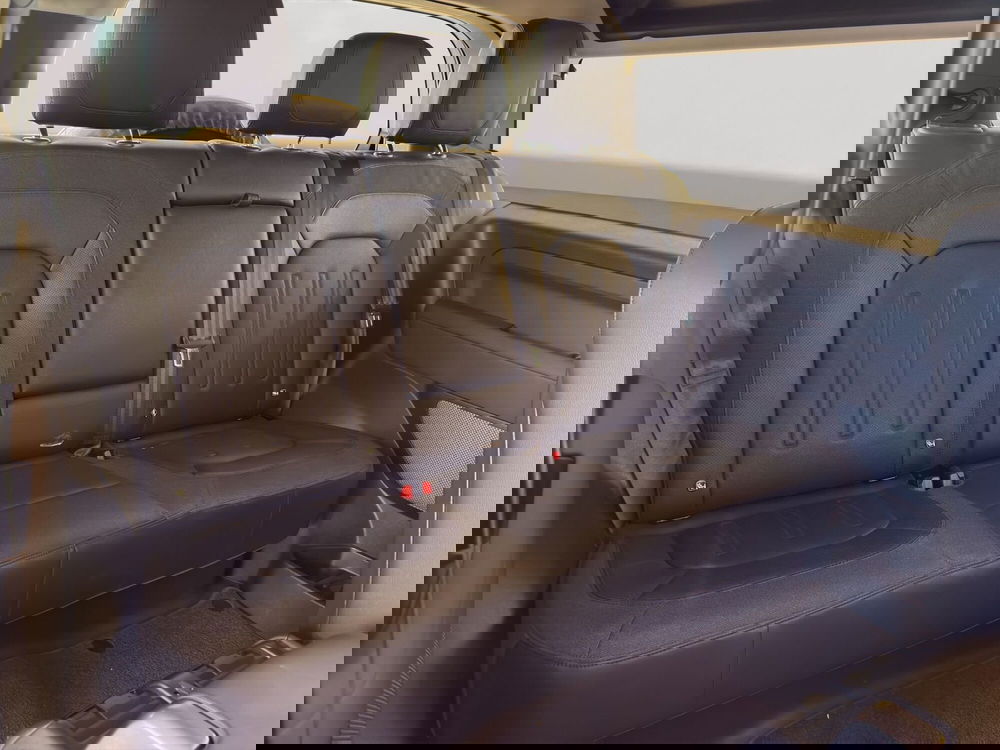 Land Rover Defender usata a Latina (5)