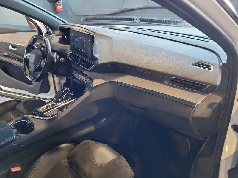 Peugeot 5008 usata a Vicenza (16)