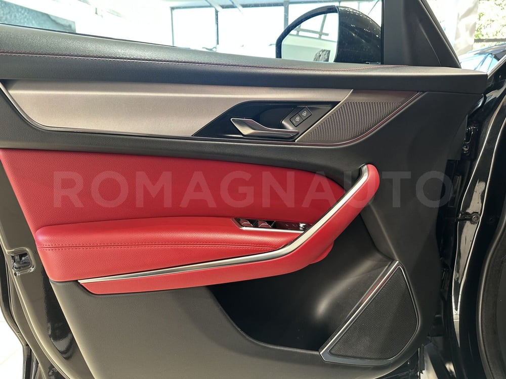 Jaguar F-Pace usata a Forlì-Cesena (13)