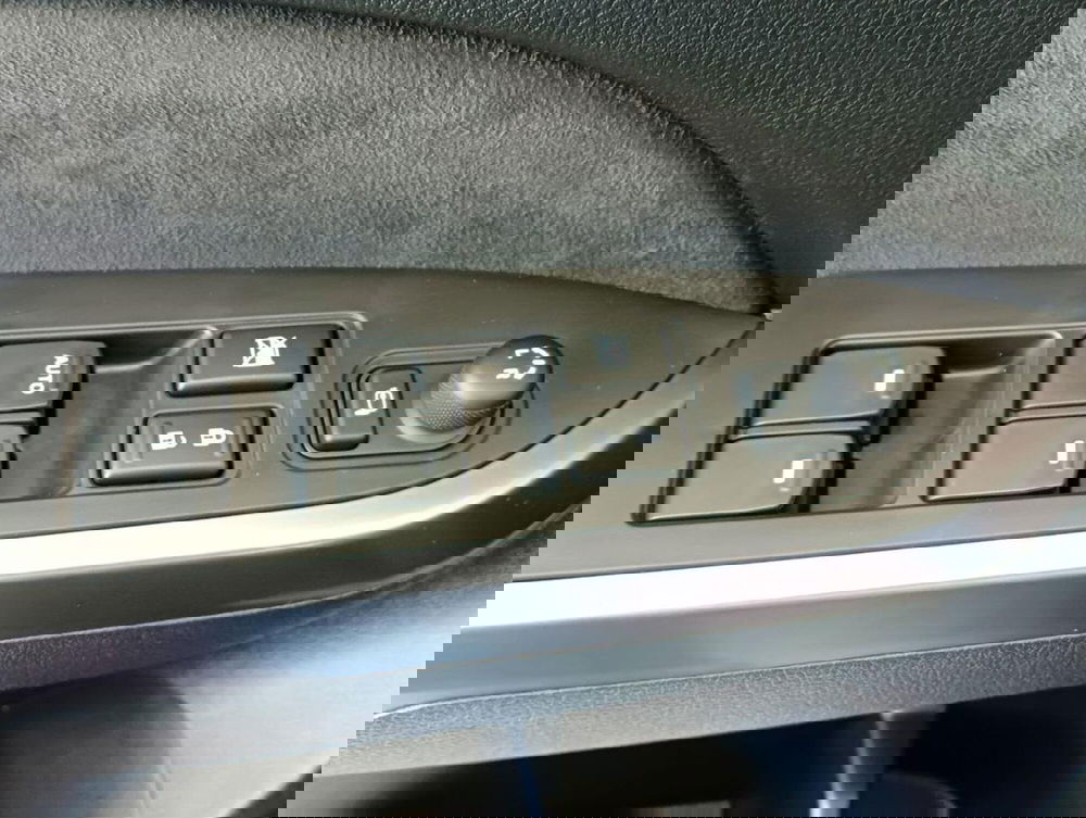 Suzuki Vitara nuova a Milano (10)