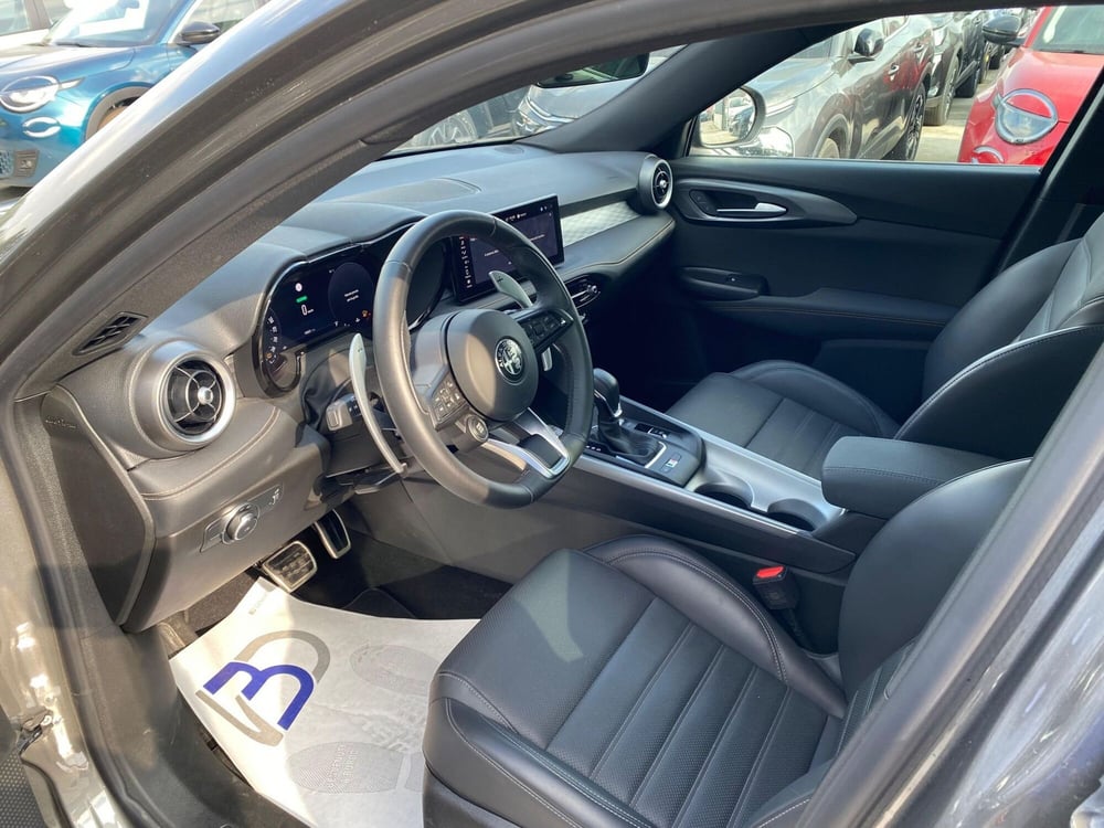 Alfa Romeo Tonale usata a Milano (9)