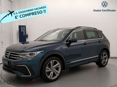 Volkswagen Tiguan 1.5 TSI 150 CV DSG ACT R-Line del 2022 usata a Busto Arsizio