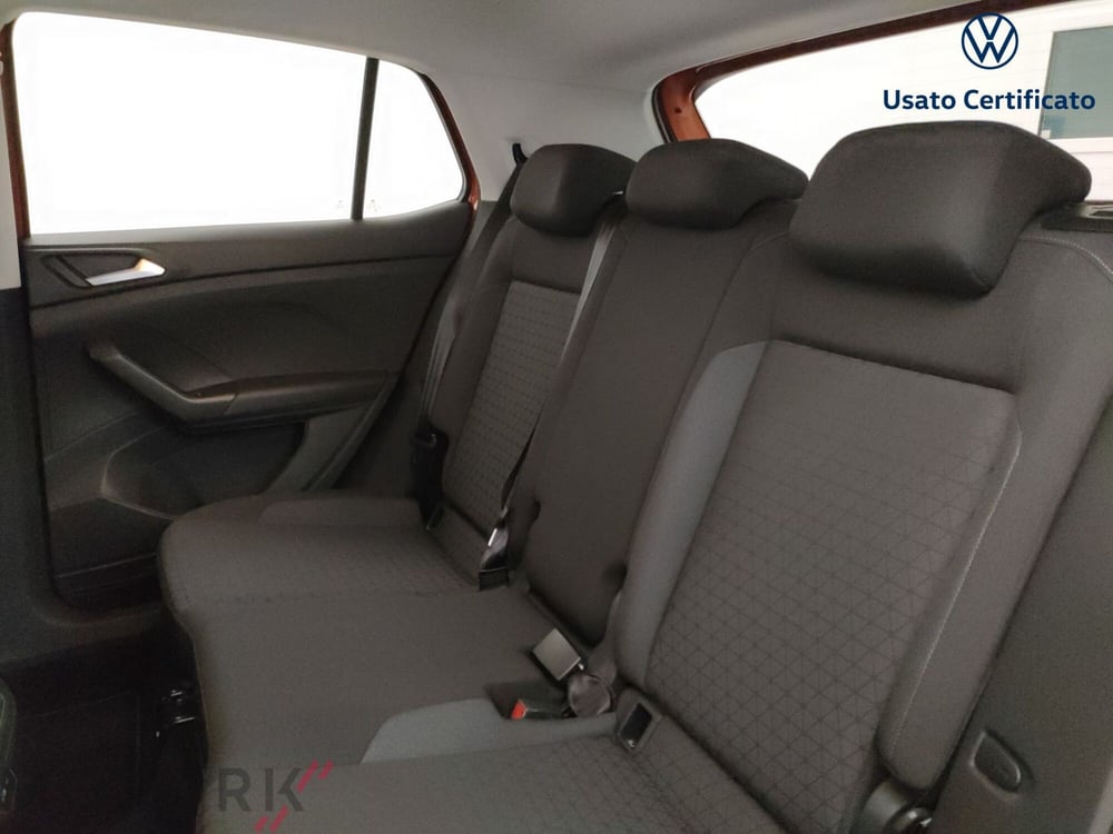 Volkswagen T-Cross usata a Varese (11)