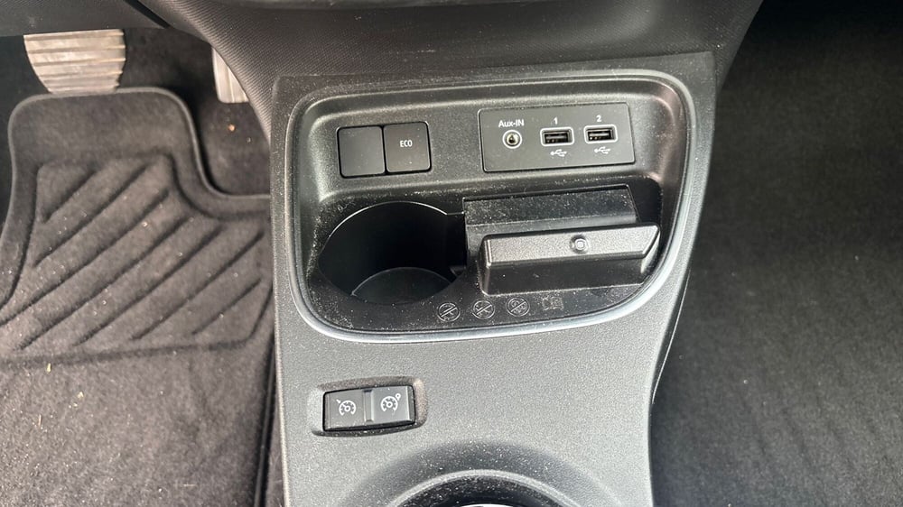 Renault Twingo usata a Padova (17)