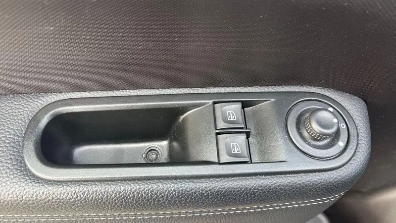 Renault Twingo usata a Padova (19)