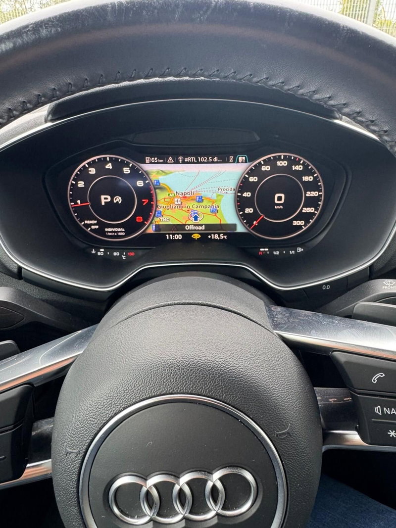 Audi TT Cabrio usata a Caserta (12)