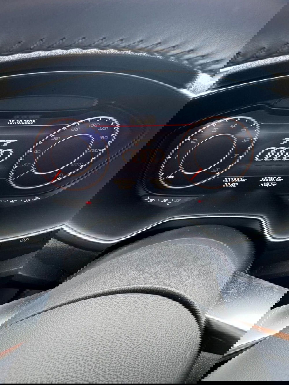 Audi TT Cabrio usata a Caserta (13)