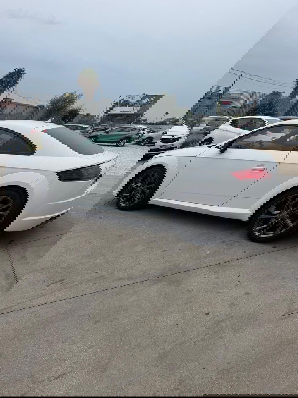 Audi TT Cabrio usata a Caserta (4)