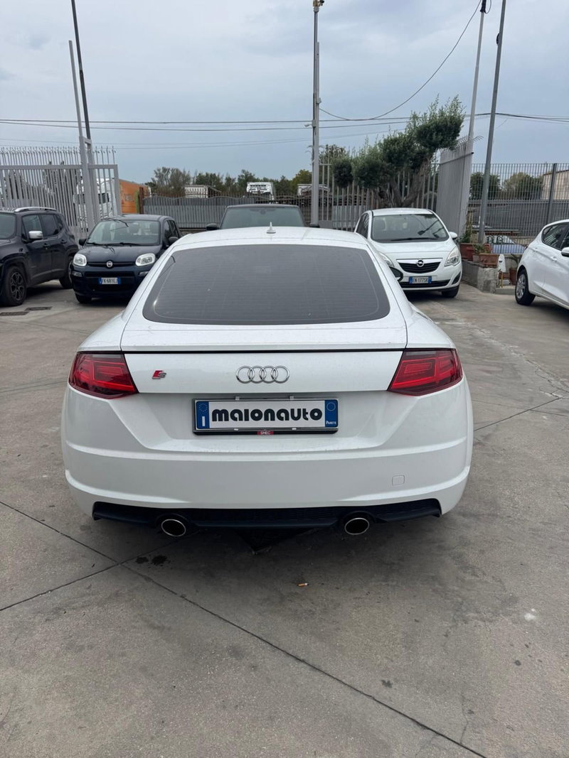 Audi TT Cabrio usata a Caserta (5)