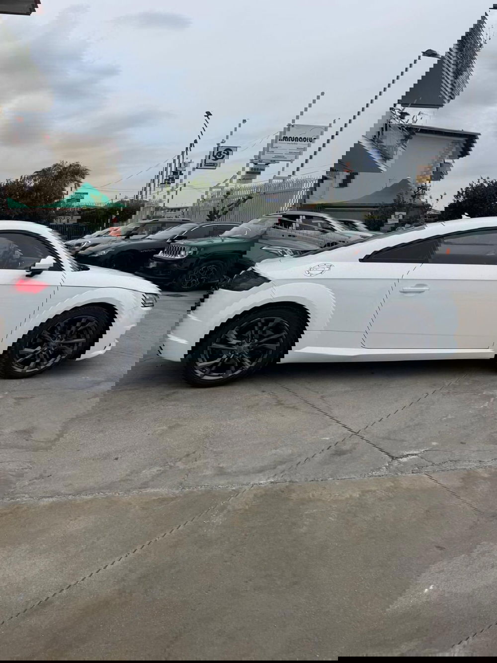 Audi TT Cabrio usata a Caserta (7)