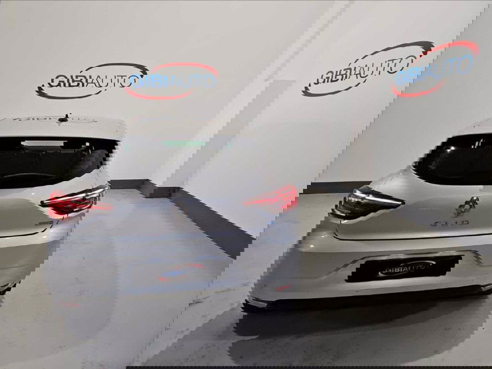 Renault Clio usata a Palermo (7)