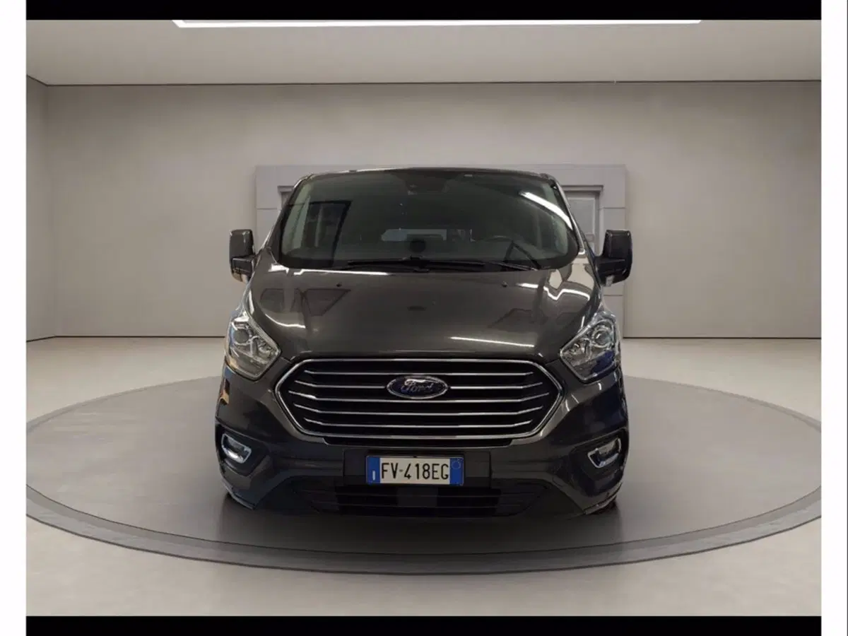 Ford Tourneo Custom usata a Catania (2)