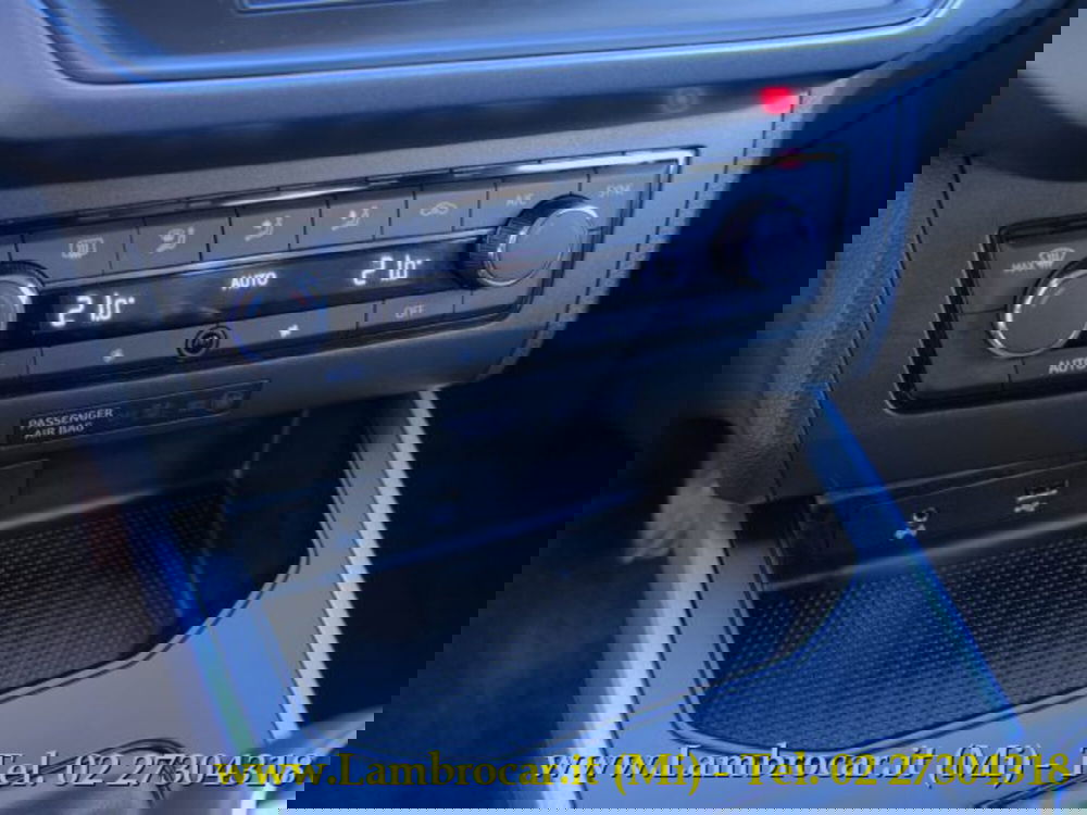 SEAT Arona usata a Milano (10)