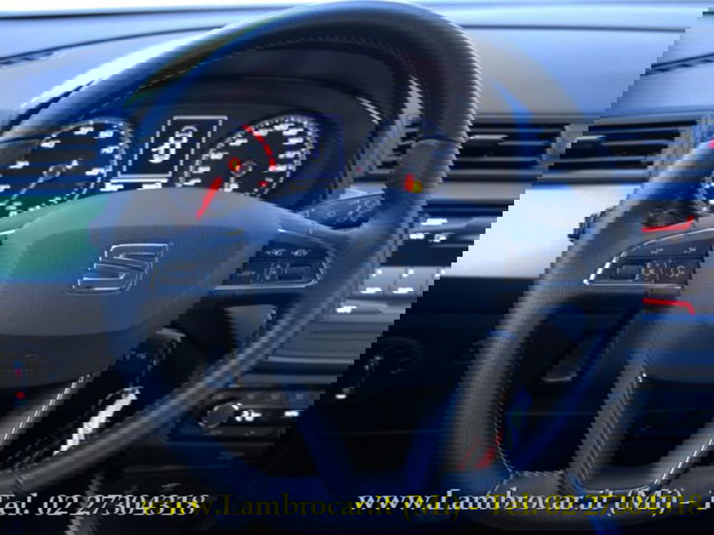 SEAT Arona usata a Milano (6)