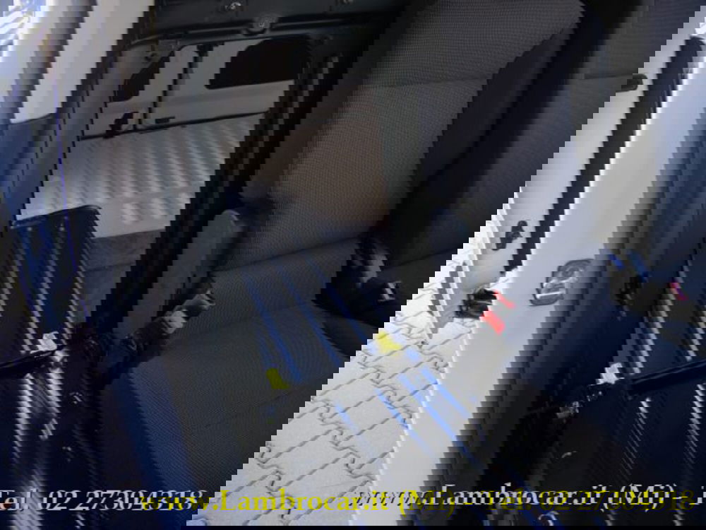 Opel Combo Furgone nuova a Milano (11)