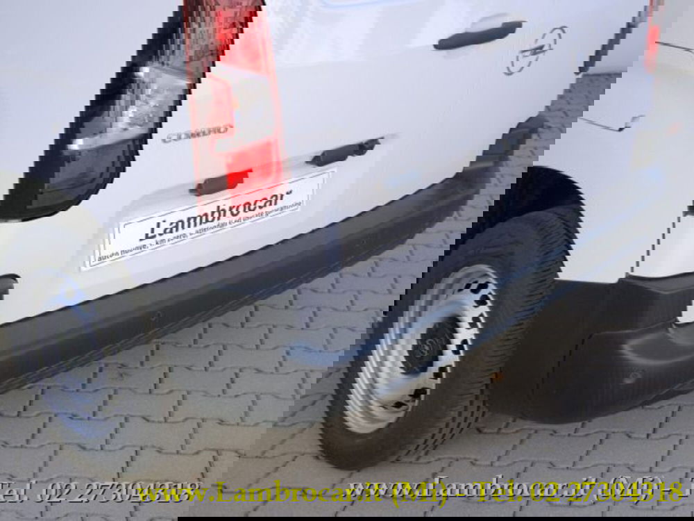Opel Combo Furgone nuova a Milano (13)