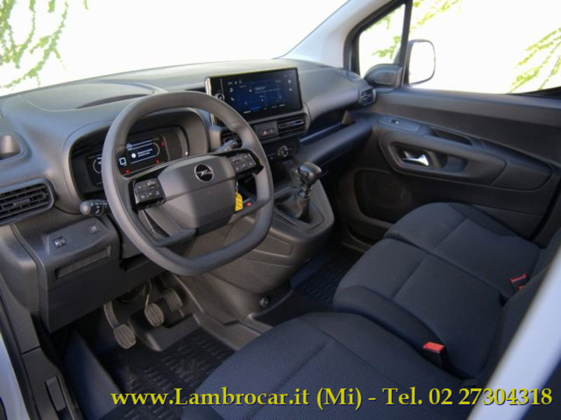Opel Combo Furgone nuova a Milano (2)