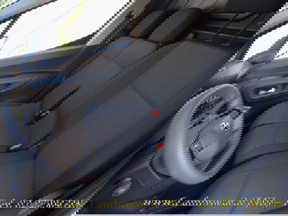 Opel Combo Furgone nuova a Milano (3)