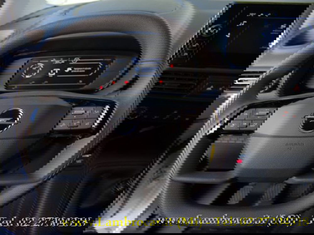 Opel Combo Furgone nuova a Milano (5)