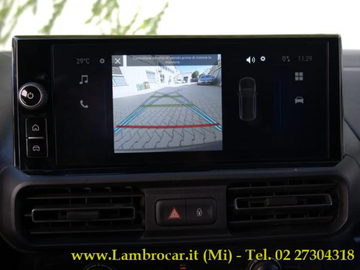 Opel Combo Furgone nuova a Milano (7)