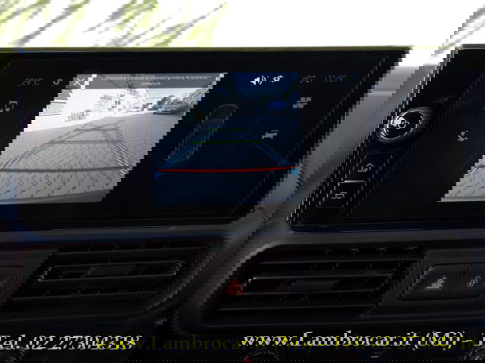 Opel Combo Furgone nuova a Milano (7)