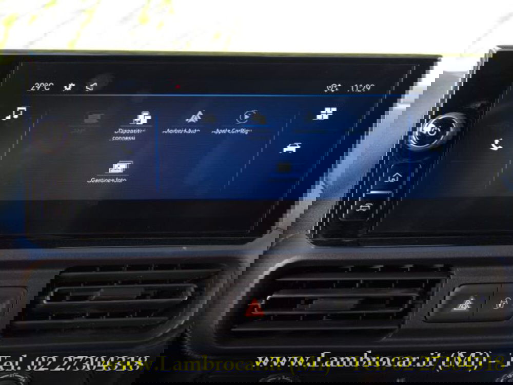 Opel Combo Furgone nuova a Milano (8)