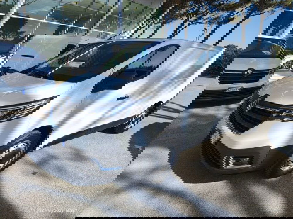 Renault Trafic Furgone usata a Taranto (4)