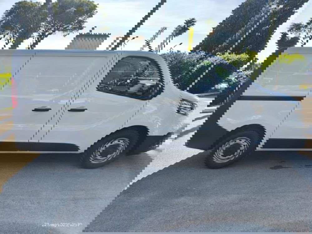 Renault Trafic Furgone usata a Taranto (9)