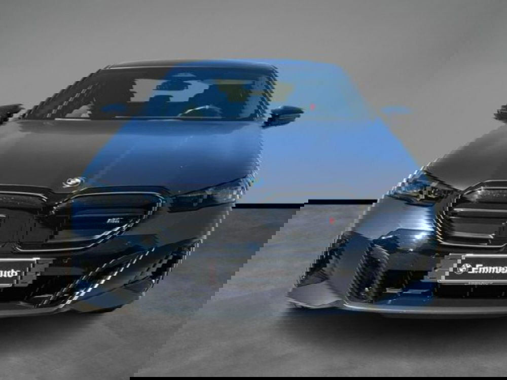 BMW i5 Touring usata a Lecce (7)