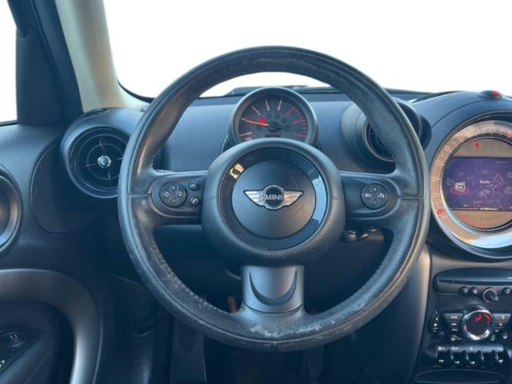 MINI Mini Countryman usata a Lecce (12)