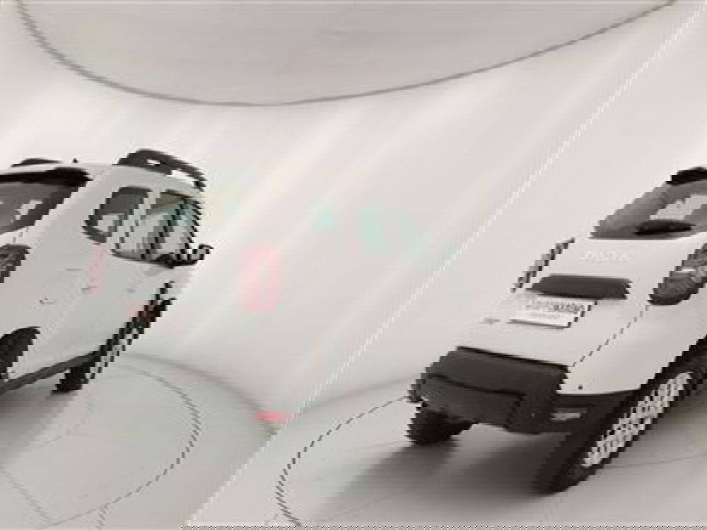 Dacia Duster usata a Bari (7)