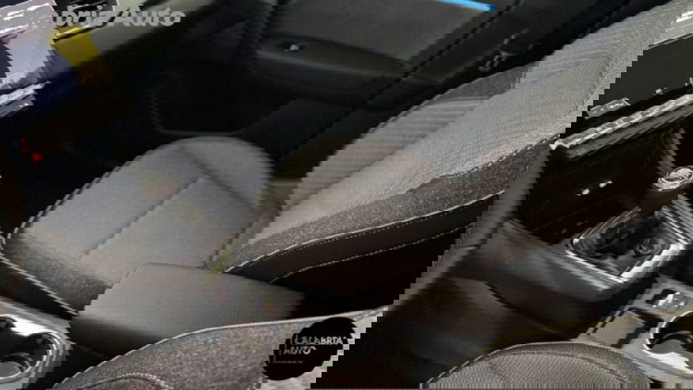 Renault Captur nuova a Reggio Calabria (11)