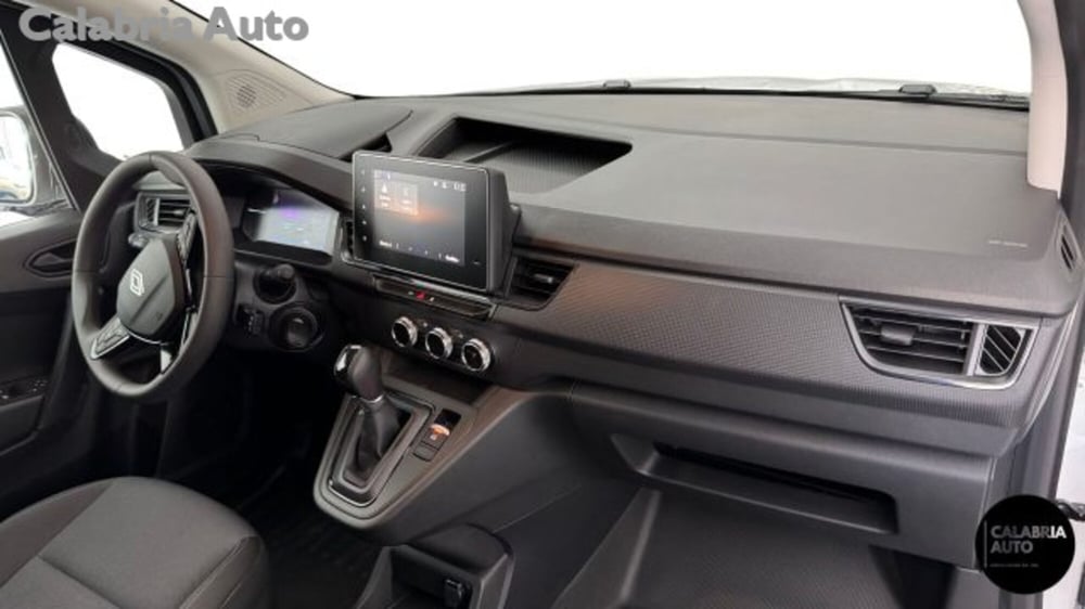 Renault Kangoo nuova a Reggio Calabria (8)