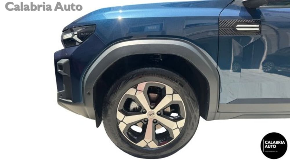 Dacia Bigster nuova a Reggio Calabria (18)