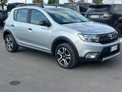 Dacia Sandero Stepway 1.0 tce Expression Eco-g 100cv del 2020 usata a Massarosa
