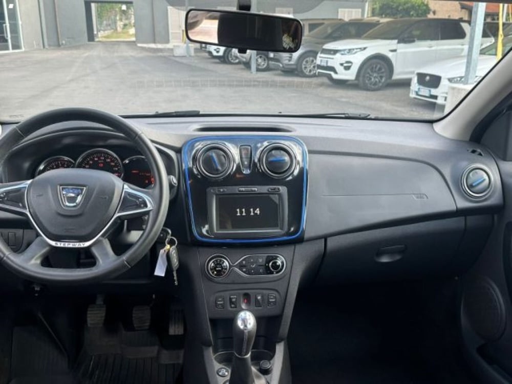 Dacia Sandero Stepway usata a Lucca (11)